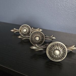 Round Pulls Handle Knobs for Chest Drawer Cupboard,Cabinet Set Of 3